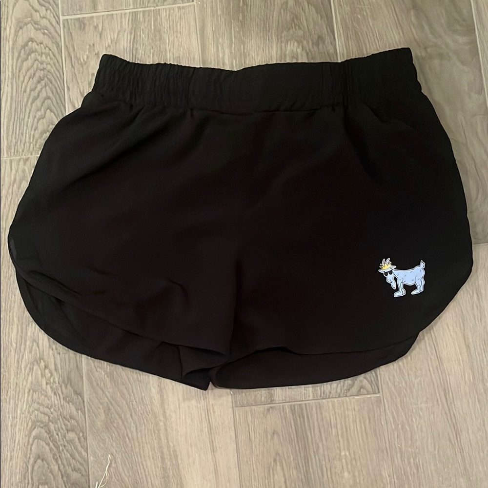 GOAT Women’s Black Athletic Shorts Size: Medium